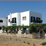 Christina Aparthotel Adamantas (Milos)