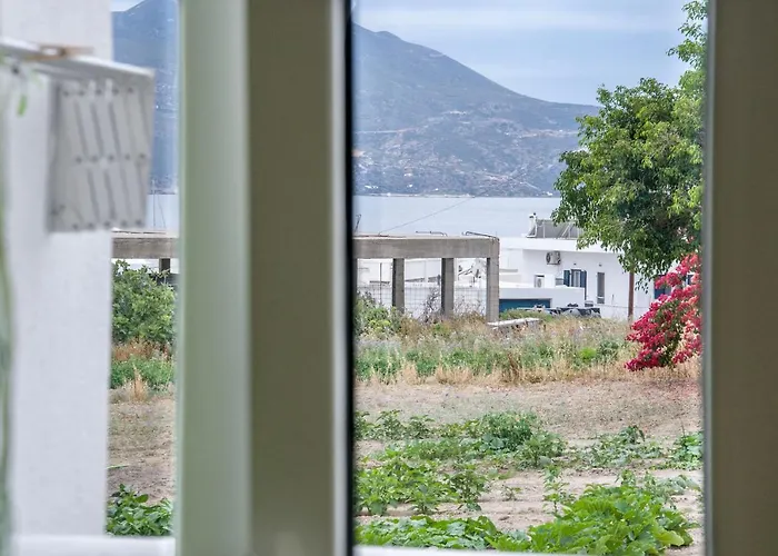 Christina מלון דירות