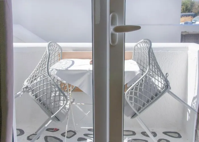 Christina מלון דירות