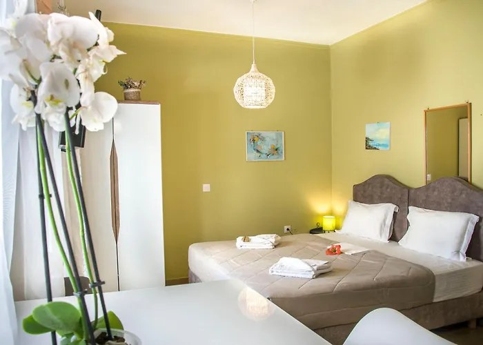 Christina אדאמאס