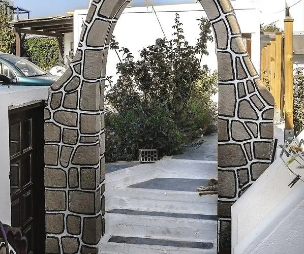 Christina מלון דירות