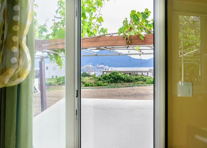 מלון דירות Christina אדאמאס