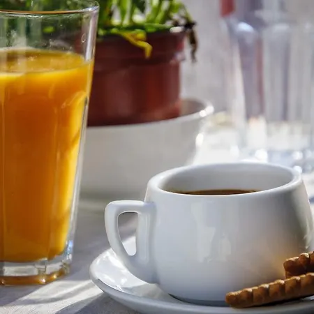 アパートホテル Christina 4*