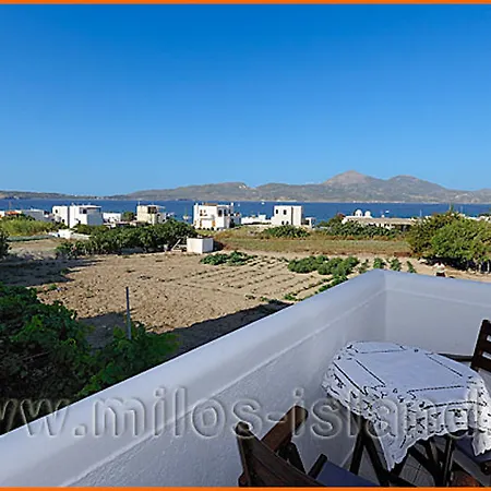 アパートホテル Christina