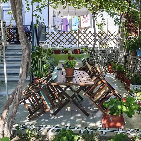 Apartmanhotel Christina Adámasz