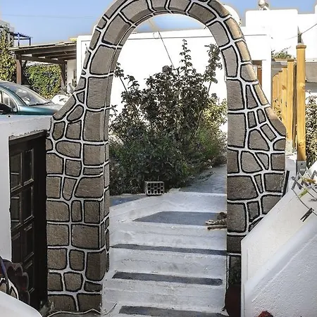 Christina Apartmanhotel
